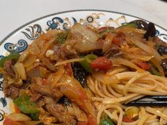 -沙枣树辣子鸡•新疆家常菜(喀什西路店)