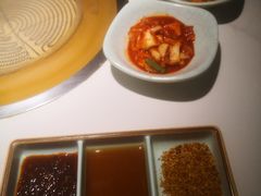 -猪啊牛呀羊啊铜盘烤肉(正大广场店)