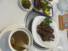 -陆记鹅庄·潮汕菜·狮头鹅(大仟里店)
