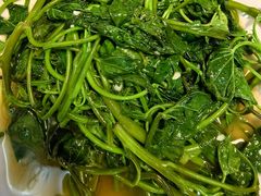 -堂瓦里·33年传统赣菜(第一街区店)