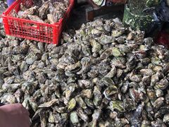 生蚝-霞涌市场海鲜摆卖区