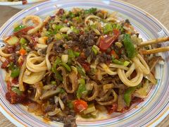 -歹歹的加个面过油肉拌面