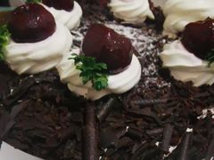 -皇冠幸福里动物奶油生日蛋糕(光谷软件园店)