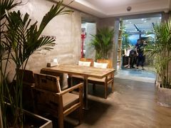 -HIGH FIVE哈福手工汉堡(桂林路店)