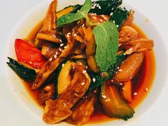无骨鸭掌-卯时·龙光雅宴·精致锡帮菜(惠山古镇店)