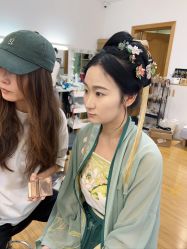 -汉仪华裳汉服馆(打浦桥店)
