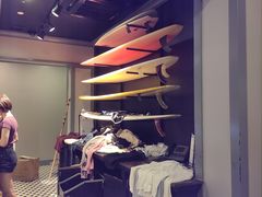 -Hollister(天环广场店)