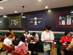 大堂-陕味食族(西小口路店)