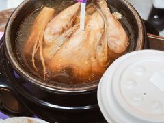 人参鸡汤饭-皇室宴会厅(香港迪士尼乐园)