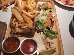 -ins森林童话餐厅coffee&bistro