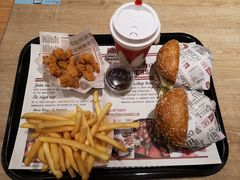 -The Habit Burger Grill 哈比特汉堡(爱琴海店)