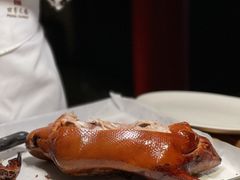 酥香嫩烤鸭-四季民福烤鸭店(外滩外白渡桥店)
