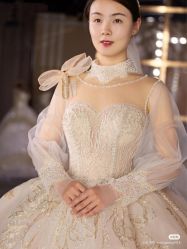-Lady  Jane高端婚纱礼服馆