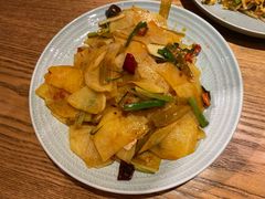 -麦麦山云南菜(复地活力城店)