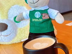 -星巴克臻选(盐城金鹰聚龙湖店)