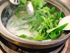 -鸿渡渔庄·特色鸭咀鱼