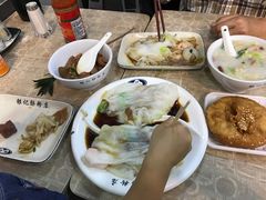 -银记肠粉店(新港西路店)