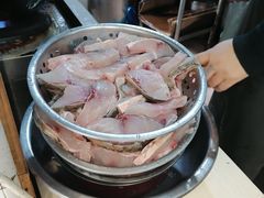 -梅记大块头爆鱼店(乍浦路店)