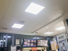 -江三王记牛杂馆(总店)