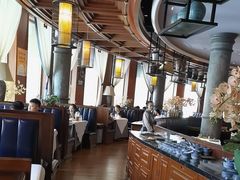 -八府香鸭·啫啫煲(华山路店)