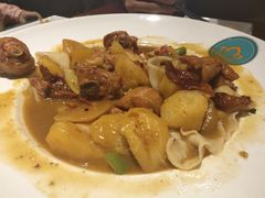 -哈密古丽新疆餐厅(江北融创店)