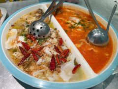-姚姚酸菜鱼·金戈戈香港豉油鸡(喜荟城联名店)