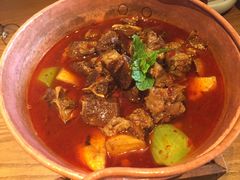 -云海肴·汽锅鸡·云南菜(天山百盛优客店)