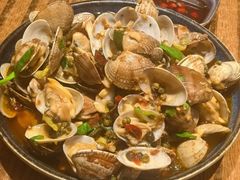 -蚝堡海鲜·威海菜·海肠捞饭·烧烤·亚洲吃蚝公司(幸福门店)