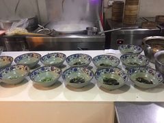 -老新隆牛肉锅贴(新街口店)