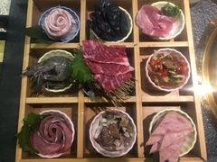 -嘿嘟嘟·肋条烧肉放题(爱融荟城店)