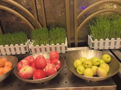 -万达瑞华酒店美食汇自助餐厅(楚河汉街店)