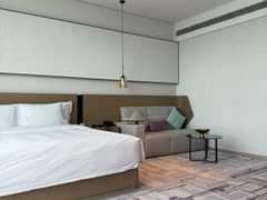 -大连星海皇冠假日酒店