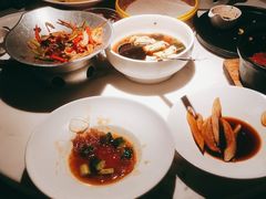 -荷塘秋月·本帮江浙菜(国权路店)