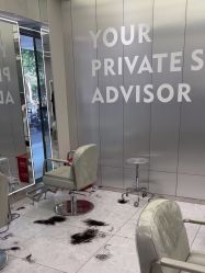 -PE SALON