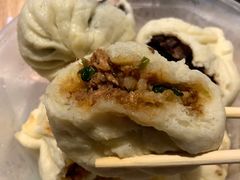 咸蛋黄超人包-老陶包子铺(南大西南村店)
