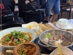 -冯烫烫跷脚牛肉·川菜小馆(武胜西街店)