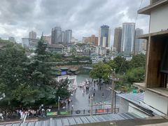 -包整·丝娃娃(一览甲秀楼风景店)