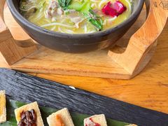 -桥香园过桥米线(国贸店)