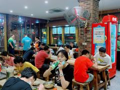 大堂-西环肥仔螺蛳粉(总店)