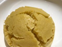 咬一口散架黄馍馍-西贝莜面村(上海百联西郊店)