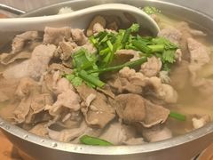 -犇逸·乐山跷脚牛肉·四川现炒(览海店)
