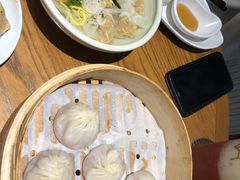特色蟹粉小馄饨-苏小柳手工点心(人民广场分院)