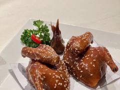 麻香妙龄脆皮乳鸽-利苑(环贸iapm店)