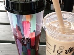 -星巴克臻选(南京金茂览秀城店)