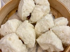 蜜汁叉烧包-点都德(盘福楼店)