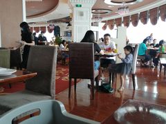 大堂-荣誉国际酒店-云顶旋转餐厅