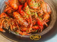 -肥肥虾庄·金牌油焖大虾(东湖欢乐谷店)