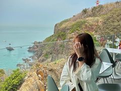 -悬崖咖啡厅