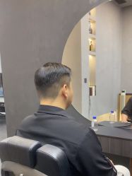 -老肖男士理发店