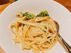 -新元素餐厅(瑞虹天地月亮湾店)